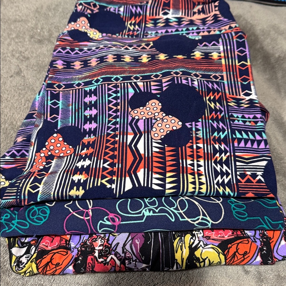 LuLaRoe Disney Leggings TC NWOT (7 pairs) - Picture 3 of 4